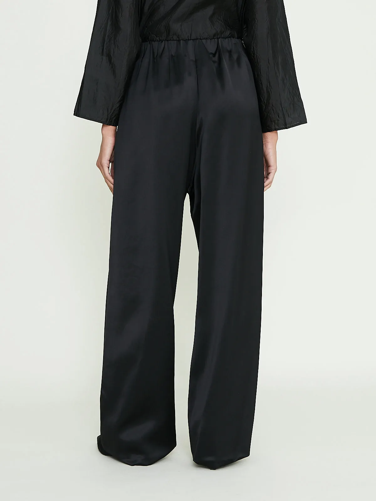 Dayne Large Pull-On Pants in Black