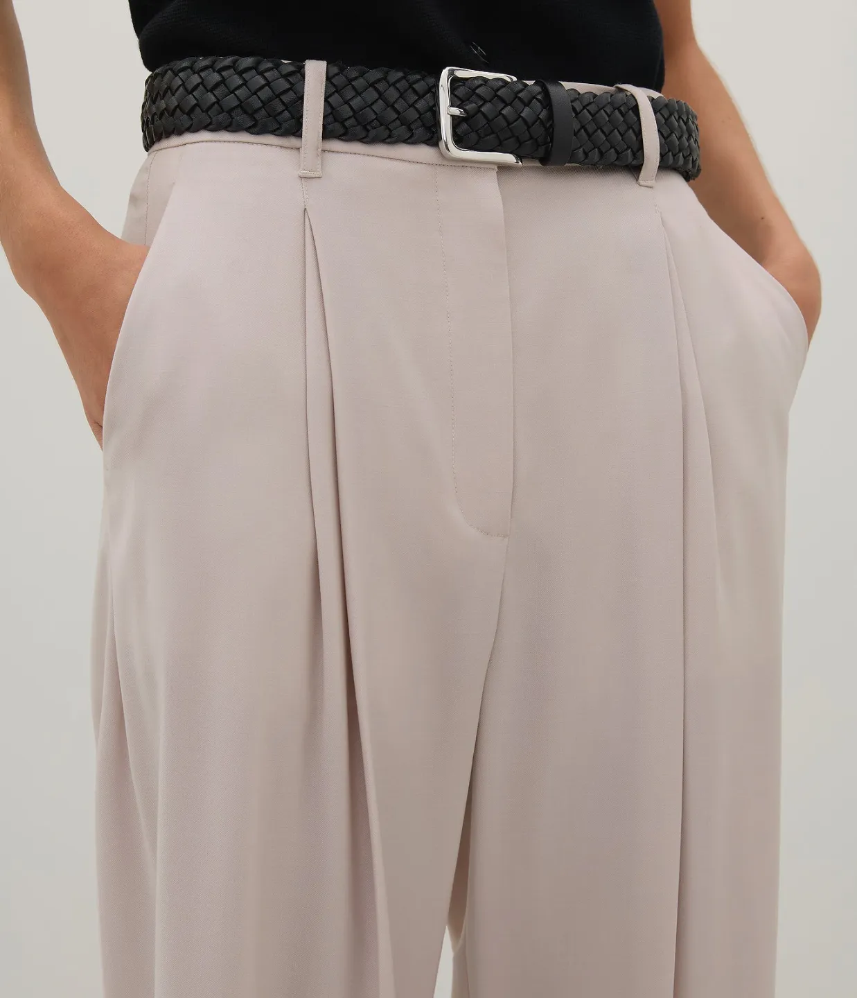 Goddard Pant in Oyster