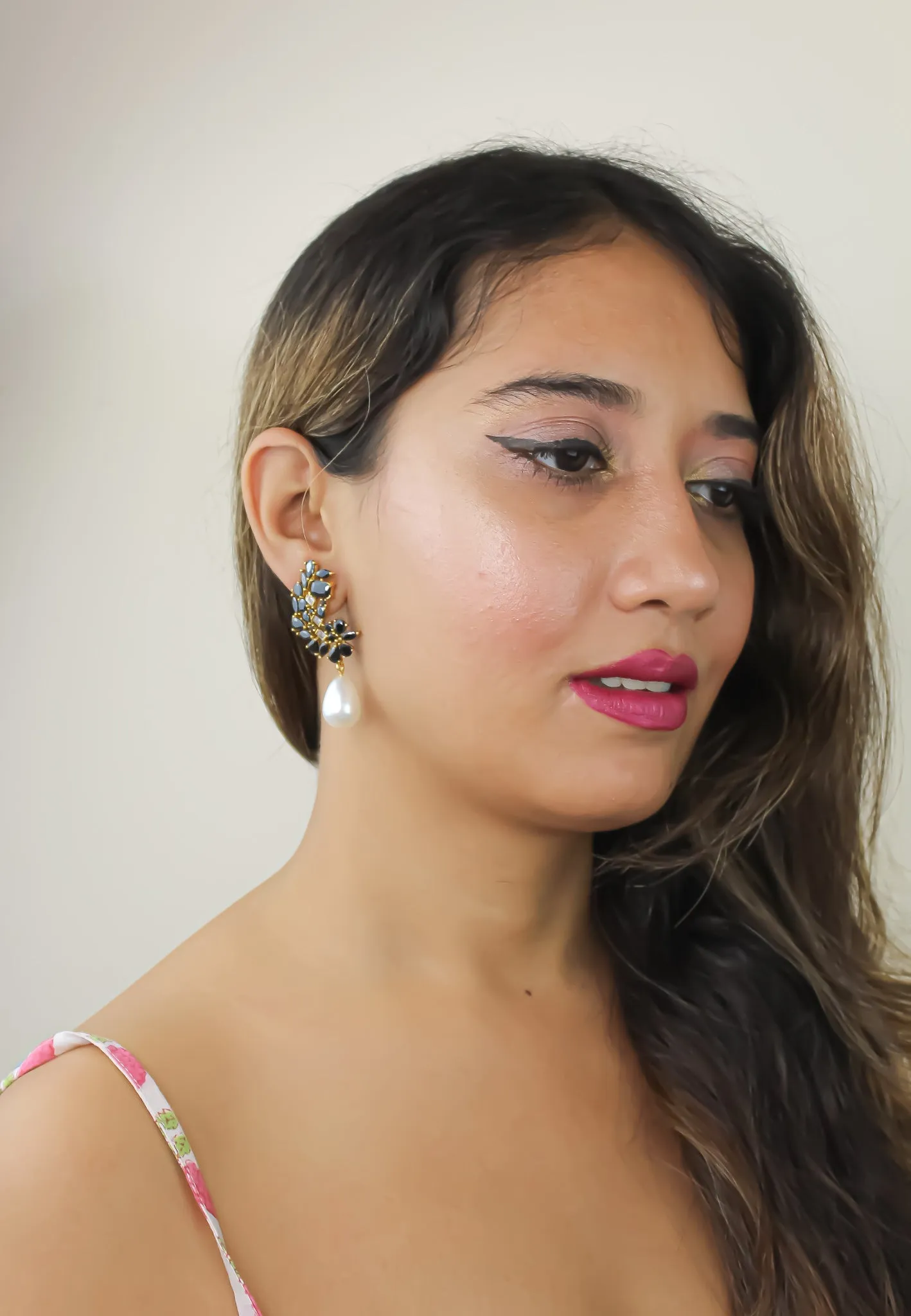 Golden Frosty Pearl Earrings