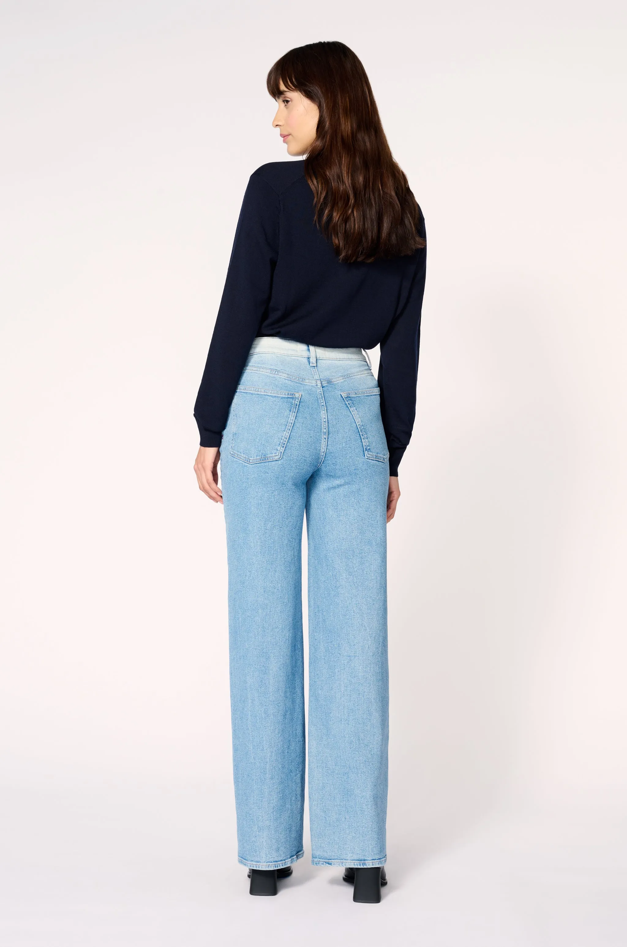NCE - WIDE LEG JEANS | DIP DYED