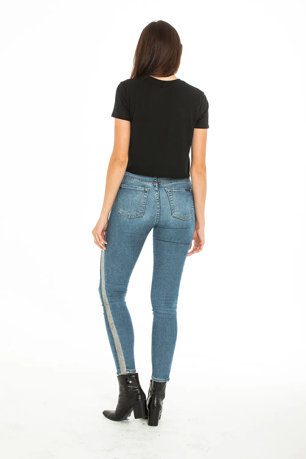 Soft Smile Crop T-Shirt
