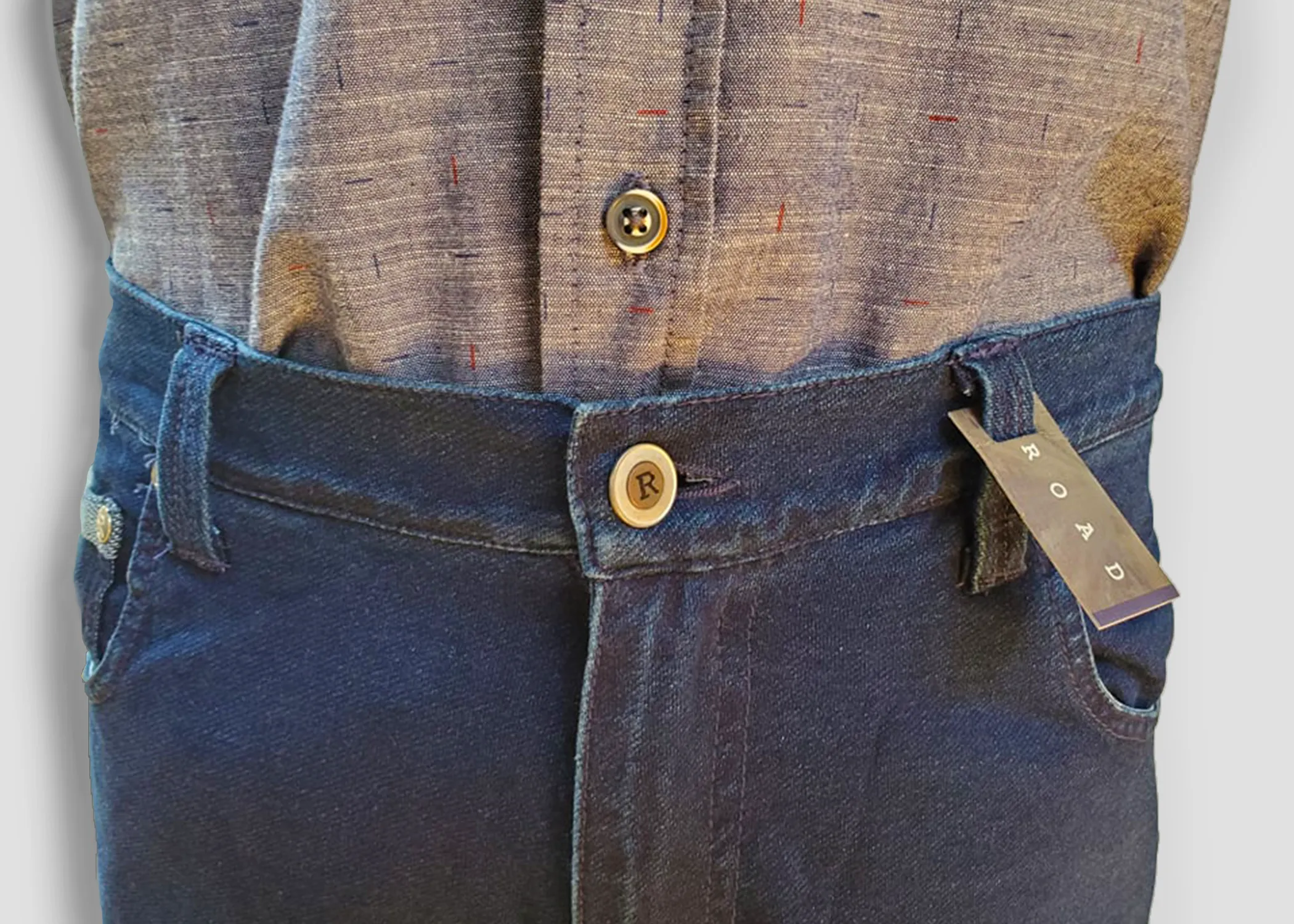 SYKES | Trim-fitting 95% cotton Denim Jean