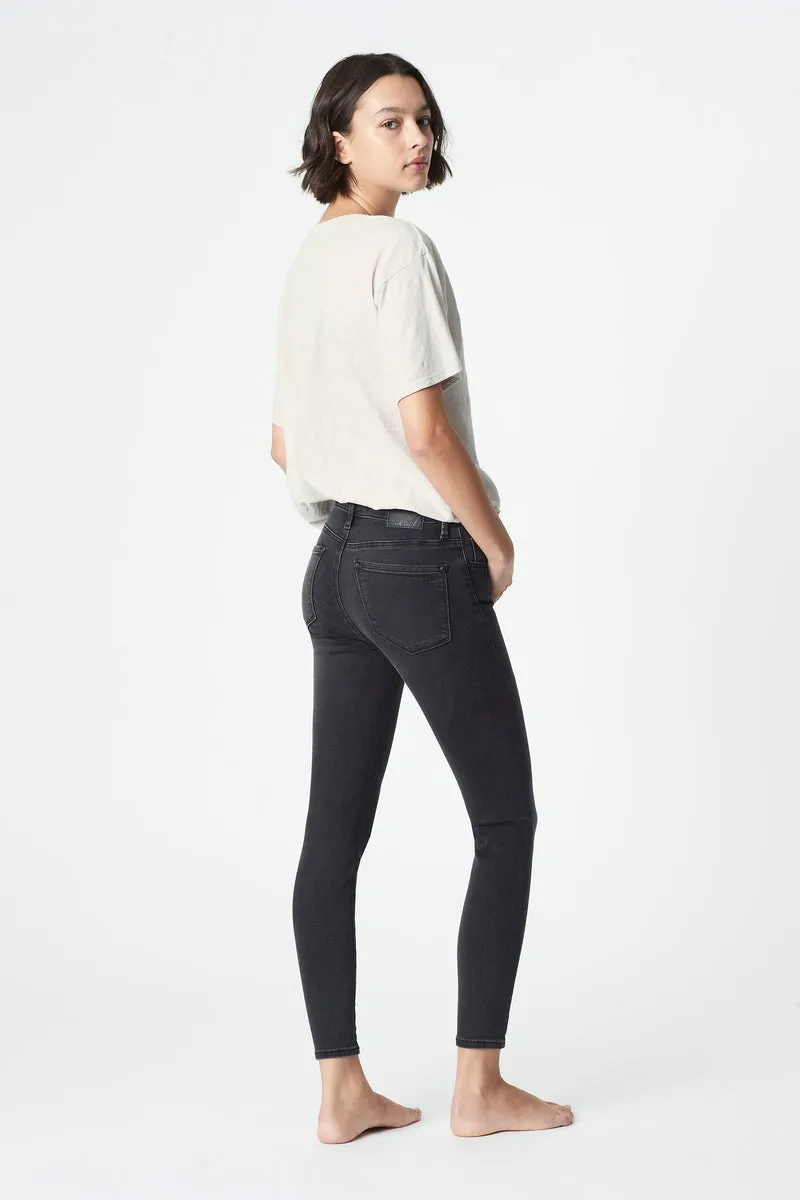 Tess Jeans - Smoke Shanti